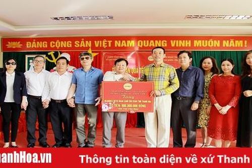 Sở Lao động – Thương binh và Xã hội tiếp nhận quà Tết trao cho hộ nghèo