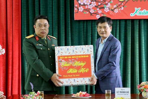 Phó Chủ tịch UBND tỉnh Lê Thành Đô chúc tết tại huyện Mường Nhé