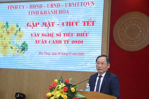 Lãnh đạo tỉnh Khánh Hòa gặp mặt, chúc Tết văn nghệ sĩ tiêu biểu