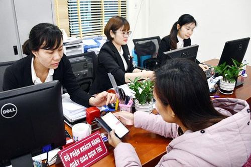 Phát triển dịch vụ ngân hàng điện tử
