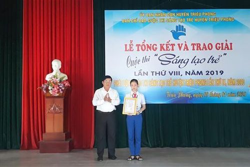 Triệu Phong: Trao giải cuộc thi 'Sáng tạo trẻ' lần thứ VIII – năm 2019