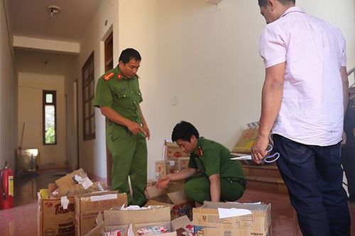 Triệt phá đường dây sản xuất, buôn bán hàng giả