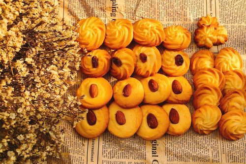 Tự làm bánh quy bơ đón Tết, vừa an toàn vừa ngon rẻ