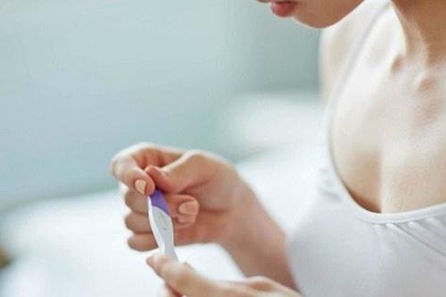 Nữ sinh lớp 8 mang thai vì yêu cuồng nhiệt thợ sửa xe