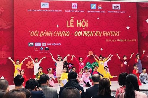 Lễ hội 'Gói bánh chưng, gói trọn yêu thương'