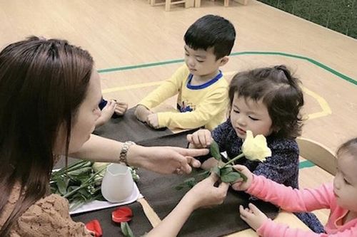 Hàng trăm nghìn giáo viên phải thực hiện nâng trình độ chuẩn
