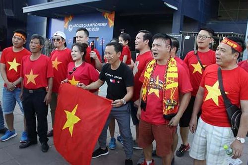 CĐV Việt Nam sẵn sàng ăn Tết tại Thái Lan cùng thầy trò HLV Park Hang Seo