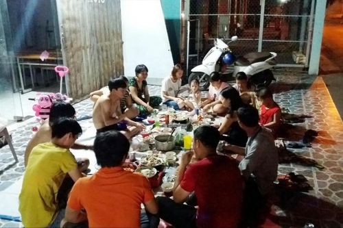 Tết công nhân: Những chuyện buồn, vui