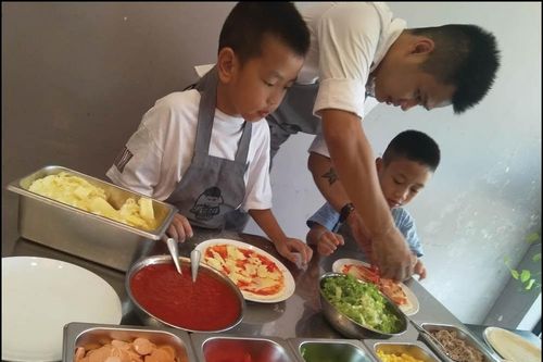 Pizza Ý giữa lòng phố Huế