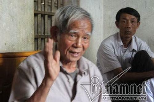 Bàn giao thi thể ông Lê Đình Kình cho người thân