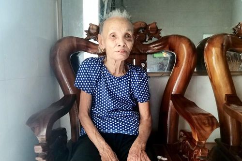 Cụ bà 87 tuổi ở Nghệ An 'bỗng nhiên' bị cắt chế độ tử tuất