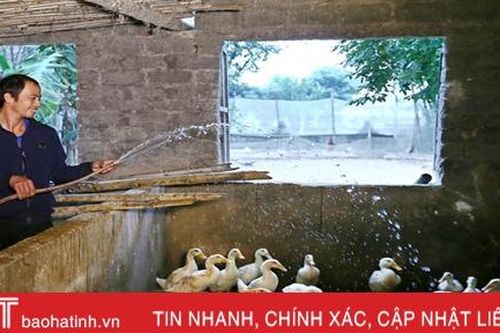 145 hộ dân thị trấn Nghèn vui mừng đón nguồn nước sạch