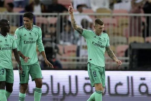 Xem lại 'siêu phẩm' làm bàn từ chấm phạt góc của Toni Kroos