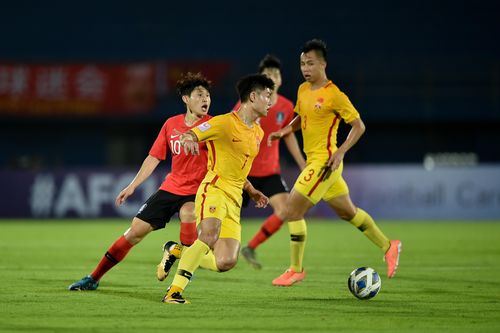 Thua tiếc nuối, Trung Quốc mất trụ cột tới hết VCK U23 châu Á 2020