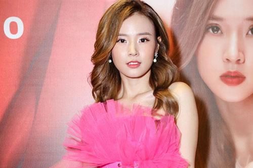 Hot girl Midu: 'Năm 27 tuổi, tôi gặp cú sốc lớn trong chuyện tình cảm với người đàn ông ấy'
