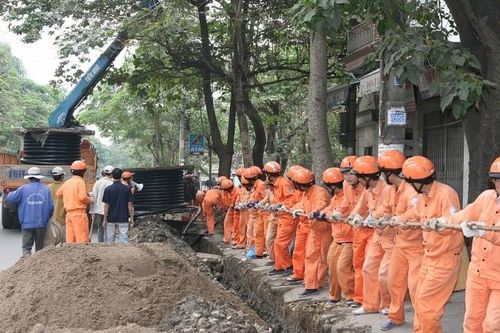 EVN: Phấn đấu vượt mục tiêu kế hoạch 5 năm