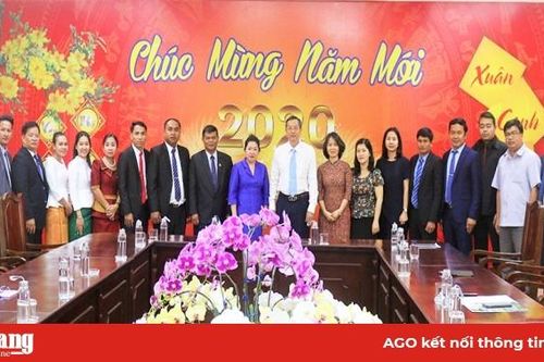 Đoàn đại biểu Bộ Lễ nghi và Tôn giáo Vương quốc Campuchia thăm và chúc Tết tỉnh An Giang