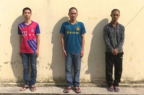 Nam thanh niên đánh 'bầm dập' bạn nhậu vì chọc ghẹo bạn gái mình
