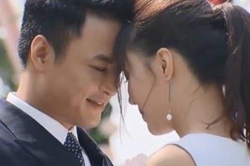 Hồng Đăng và Hồng Diễm chưa từng hôn nhau trên phim