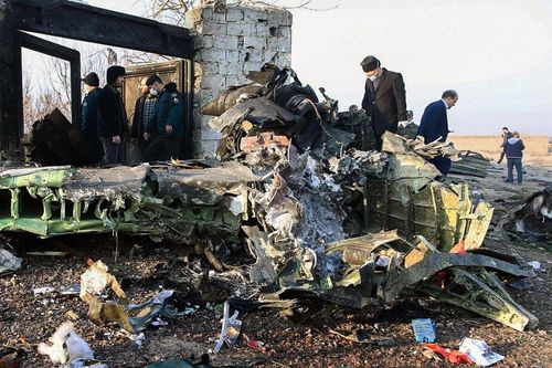 Ukraine ưu tiên hai giả thiết nguyên nhân vụ rơi máy bay ở Iran