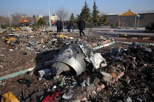Iran công bố hộp đen máy bay Ukraine gặp nạn