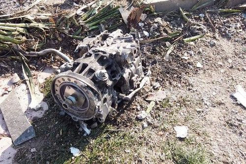 Tư lệnh Iran thốt những lời đau đớn, nhận hết trách nhiệm vụ máy bay Ukraina