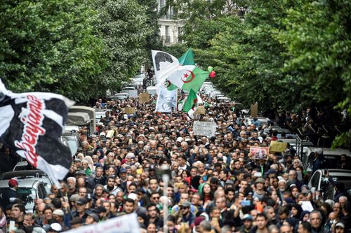 Algeria: Người dân xuống đường biểu tình tuần thứ 47 liên tiếp