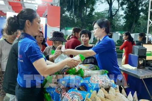 Đưa nông sản Tết về với người tiêu dùng Thủ đô
