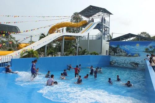 Đưa vào hoạt động công viên nước Phương Nam