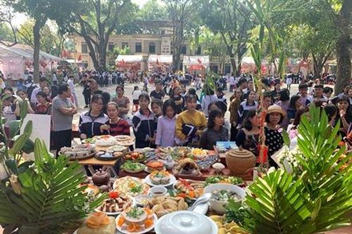 Trường THPT Nguyễn Huệ tổ chức chương trình 'Ngày hội chào Xuân Canh Tý 2020'