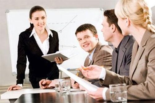 Tác động của lãnh đạo nữ đối với hiệu quả hoạt động công ty: Bằng chứng từ thị trường Việt Nam