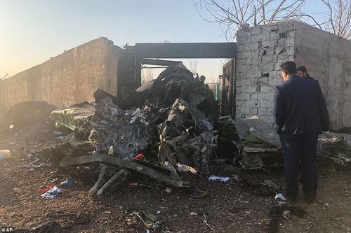 Thừa nhận bắn rơi máy bay Ukraine nhưng Iran lại nói do 'sự hung hăng của Mỹ'