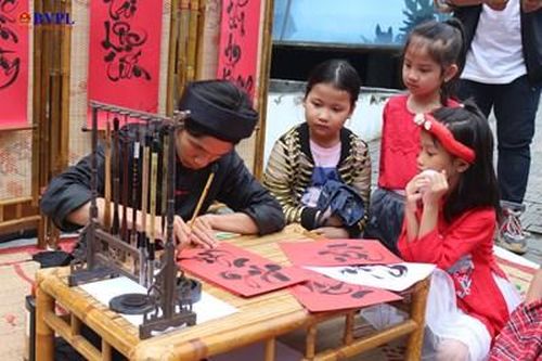 Nhộn nhịp phiên chợ Tết cuối năm tại Đà Nẵng