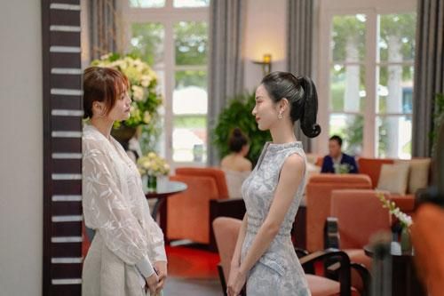Mùng Một Tết, xem trận đối đầu nảy lửa giữa Lan Ngọc và Jun Vũ