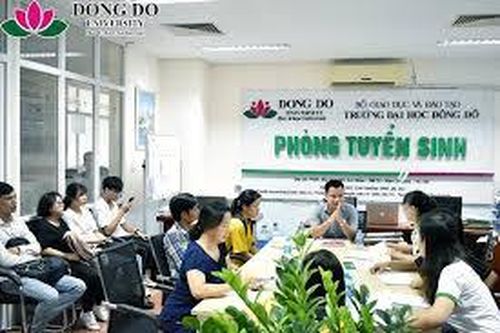 Vụ 'Giả mạo trong công tác' tại Trường Đại học Đông Đô: Khởi tố thêm 2 cán bộ