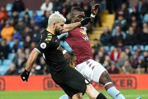 'Chơi tennis' với Aston Villa, Man City giành vị trí nhì bảng
