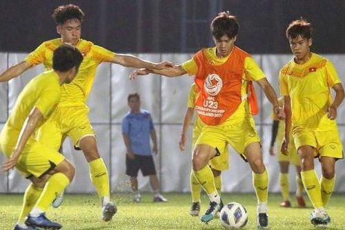 Đội hình U23 Việt Nam đấu U23 Jordan: Đình Trọng, Tấn Tài trở lại