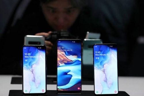 Samsung bác tin điện thoại Galaxy truyền dữ liệu về Trung Quốc