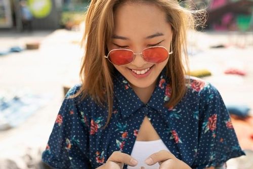 Thượng nghị sĩ Mỹ trình dự luật người dưới 21 tuổi mua điện thoại bị ngồi tù 1 năm