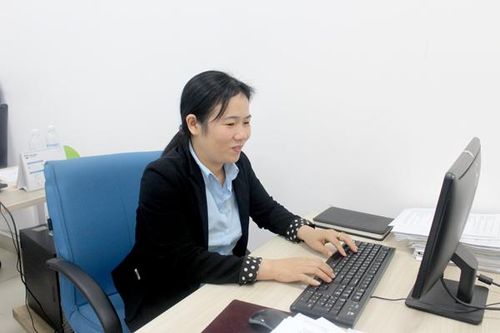 Nữ bí thư chi bộ nhiệt tình, trách nhiệm
