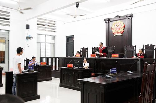 Vụ cầm thế ô tô thuê ở Ninh Hòa: Cần xác định lại một số nội dung