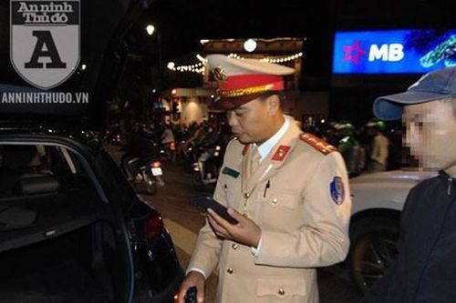 Người 'y trưởng' giữ bình yên trên các cung đường Thủ đô