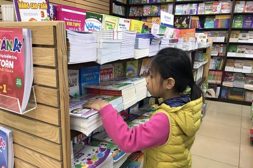 Chỉ phê duyệt sách giáo khoa Tiếng Anh của tác giả người Việt
