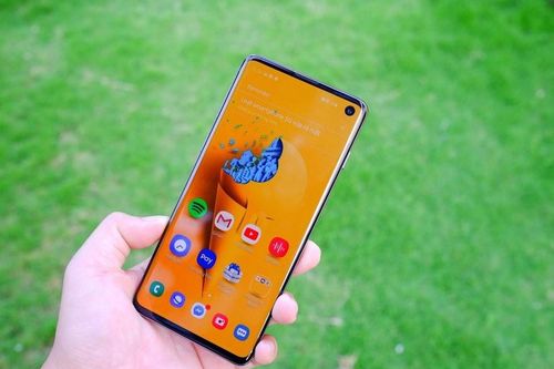 Loạt smartphone cao cấp giá dưới 10 triệu, đáng chú ý dịp Tết