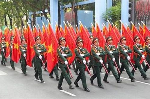 Bài 3: 'Thanh bảo kiếm' làm trong sạch Đảng