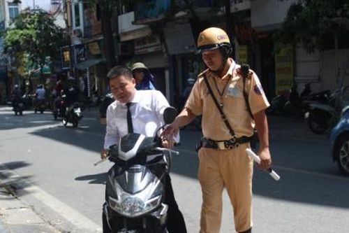 Hà Nội: Xử lý trên 555 nghìn trường hợp vi phạm trật tự, an toàn giao thông