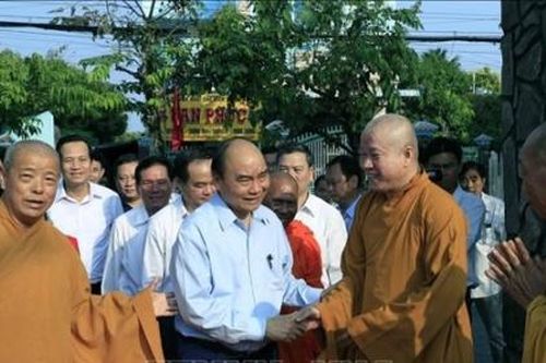 Thủ tướng Nguyễn Xuân Phúc thăm và làm việc tại Trà Vinh