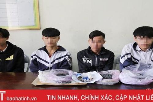4 học sinh Vũ Quang tàng trữ, chế tạo pháo nổ đem bán