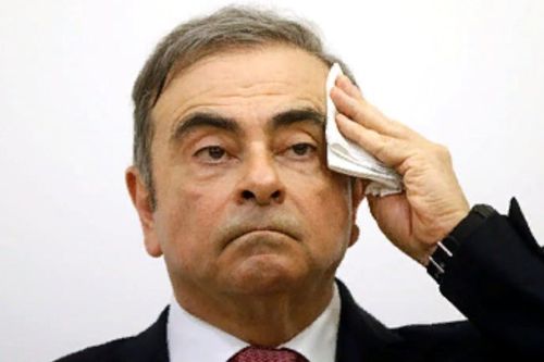 Carlos Ghosn kiện Renault đòi khoản lương hưu 250.000 Euro