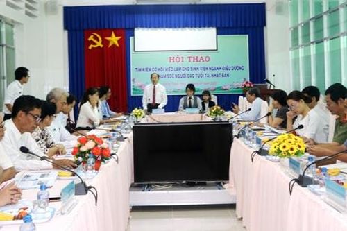 Hội thảo tìm kiếm cơ hội việc làm cho sinh viên ngành điều dưỡng, chăm sóc người cao tuổi tại Nhật Bản